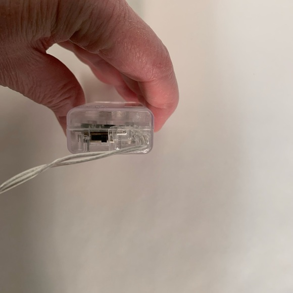 Demdaco Wine Friends Good Times LED Lights  Wood Wine Bottle Gift Box Decor - Picture 5 of 14